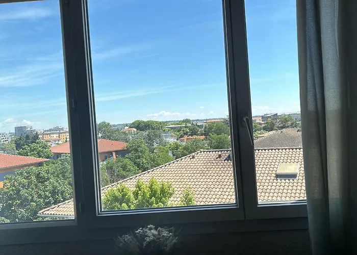 Joli T2 Metro La Vache